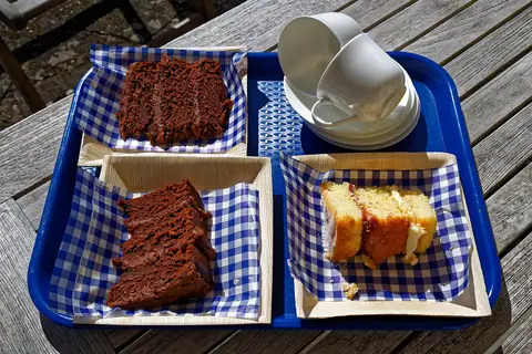 Lynnes Bakery photo 4